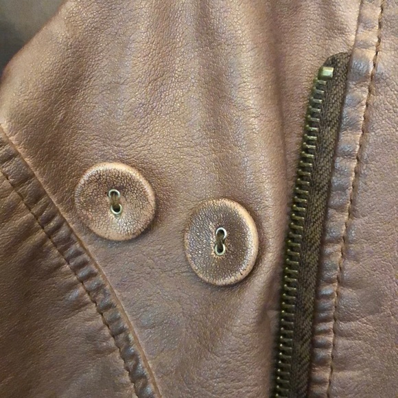 Brown leather motorcycle jacket - Picture 2 of 5